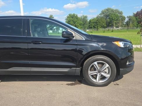 Used 2024 Ford Edge SEL w/ Convenience Package AWD/4WD image 4