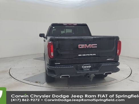 Used 2025 GMC Sierra 1500 AT4 w/ AT4 Premium Package image 12