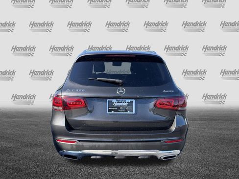 Certified 2022 Mercedes-Benz GLC 300 4MATIC w/ Premium Package Lite image 9