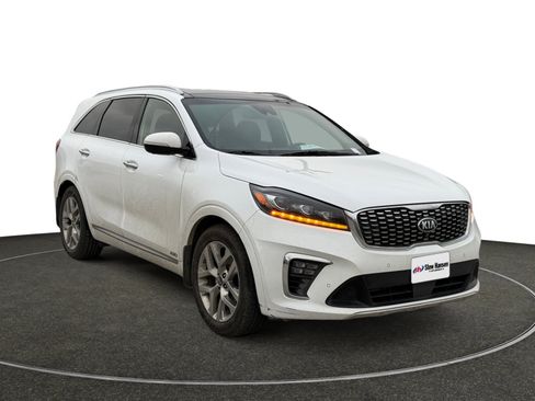 Used 2019 Kia Sorento SX image 8