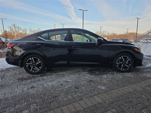 Used 2024 Nissan Sentra SV w/ All-Weather Package image 6