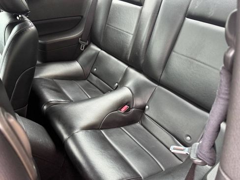 Used 2007 Ford Mustang Premium RWD image 9