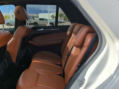 Used 2018 Mercedes-Benz GLE 350 image 28