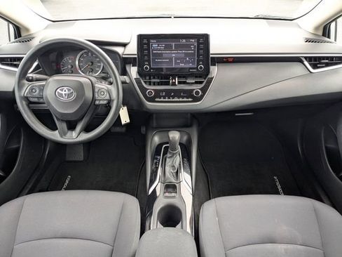 Used 2022 Toyota Corolla LE image 13