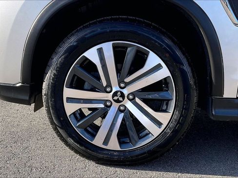 Used 2024 Mitsubishi Outlander Sport AWD image 22
