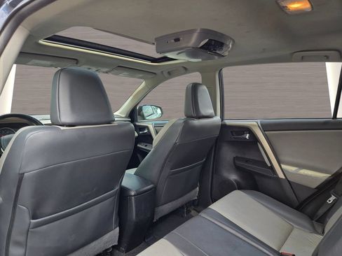 Used 2014 Toyota RAV4 Limited FWD image 15