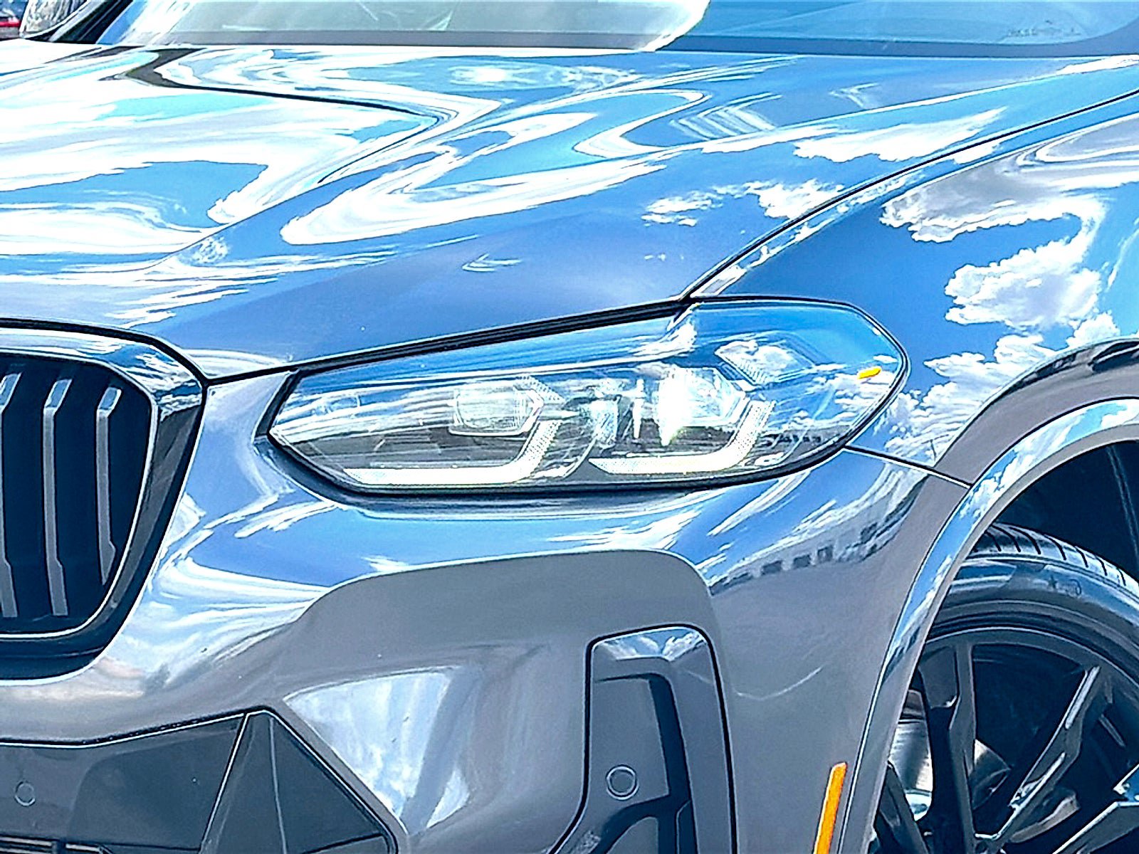 Used 2024 BMW X3 sDrive30i w/ Premium Package RWD image 4