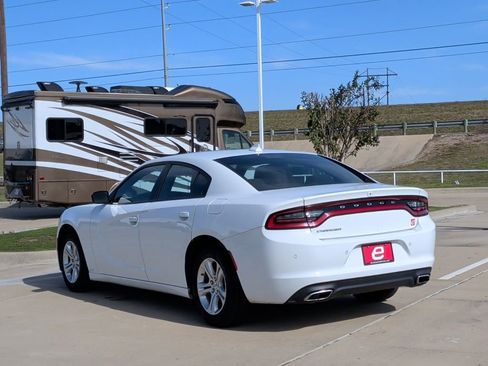 Used 2023 Dodge Charger SXT image 6