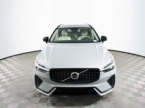 Used 2025 Volvo XC60 B5 Plus w/ Protection Package Premier image 2
