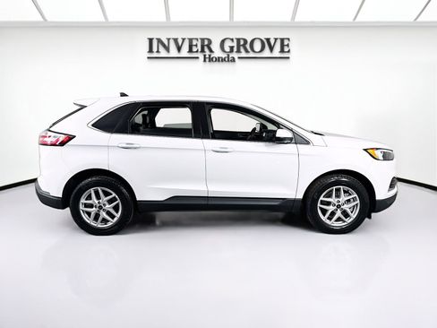 Used 2023 Ford Edge SEL AWD/4WD image 4