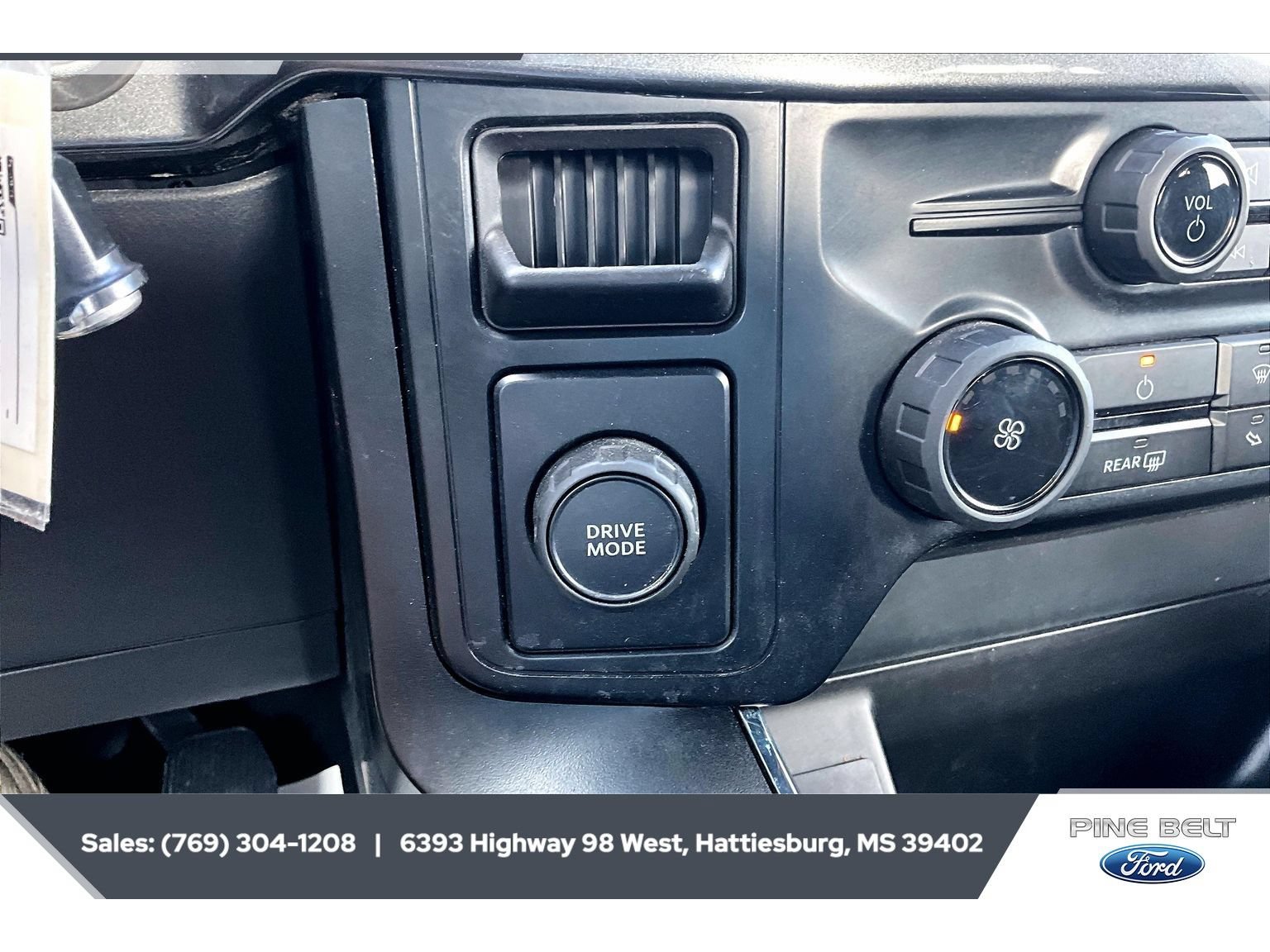 Used 2024 Ford F150 STX RWD image 23