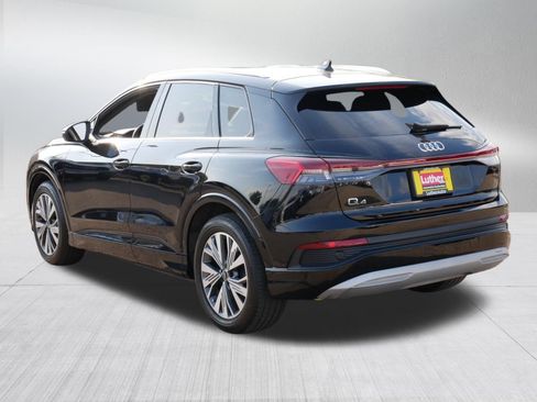 Used 2023 Audi Q4 e-tron Premium Plus w/ Premium Plus RWD image 5