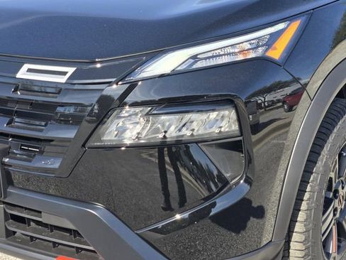 New 2026 Nissan Rogue SV AWD/4WD image 6