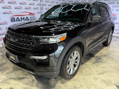 Used 2023 Ford Explorer XLT w/ Equipment Group 202A AWD/4WD image 63