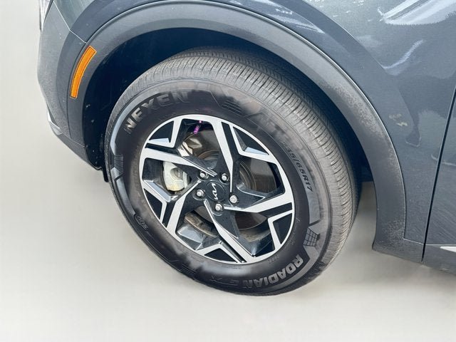 Certified 2023 Kia Sportage LX AWD/4WD image 28
