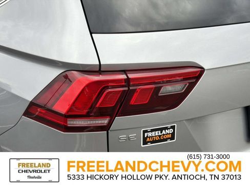 Used 2022 Volkswagen Tiguan SE image 12