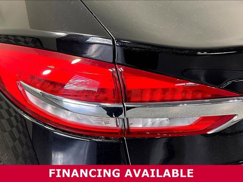 Used 2020 Ford Fusion SE FWD image 21