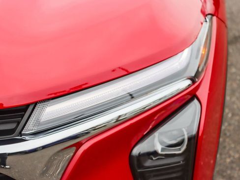 New 2026 Chevrolet Trax LT w/ Sunroof Package image 7