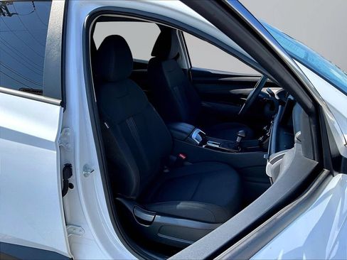 Certified 2025 Hyundai Tucson SEL AWD/4WD image 31