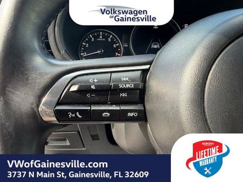 Used 2024 MAZDA MAZDA3 s FWD image 19