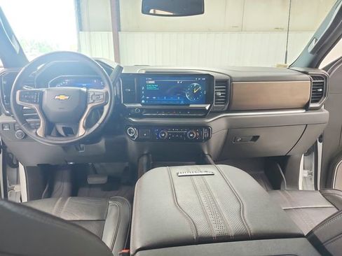 Used 2024 Chevrolet Silverado 2500 High Country AWD/4WD image 26