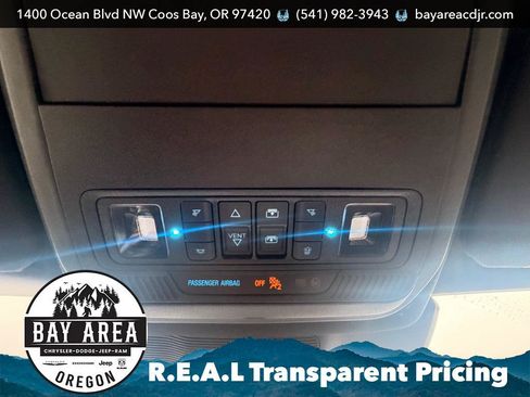 Used 2021 Ford Explorer Platinum w/ Equipment Group 601A AWD/4WD image 22