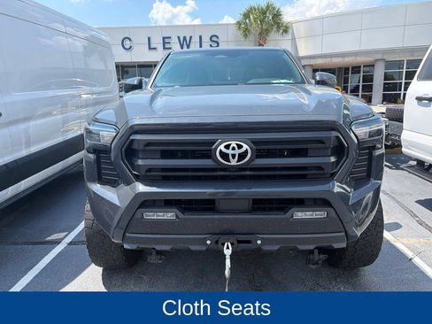 Used 2024 Toyota Tacoma SR5 AWD/4WD image 2