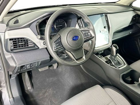 Certified 2025 Subaru Outback Premium w/ Popular Package #1A image 9