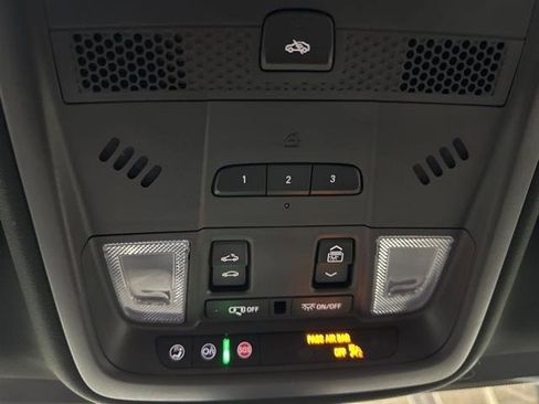 Used 2022 Cadillac XT5 Premium Luxury w/ LPO, Radiant Package image 21