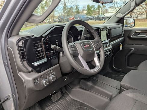 New 2026 GMC Sierra 1500 SLE w/ X31 Off-Road Package image 10