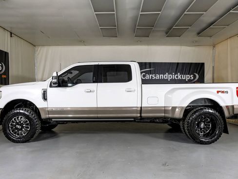 Used 2022 Ford F350 Lariat w/ Lariat Ultimate Package image 12