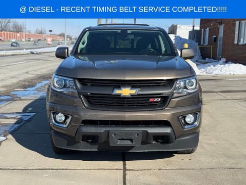 Used 2016 Chevrolet Colorado Z71 AWD/4WD image 2