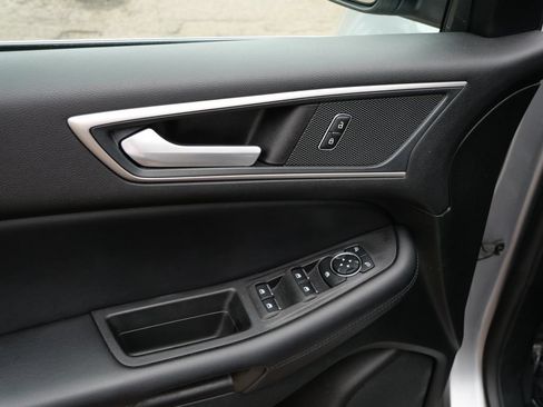 Certified 2024 Ford Edge SEL w/ Convenience Package AWD/4WD image 18