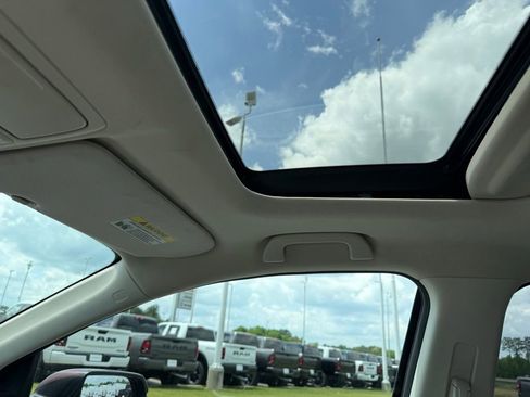 Used 2016 Honda CR-V Touring image 21