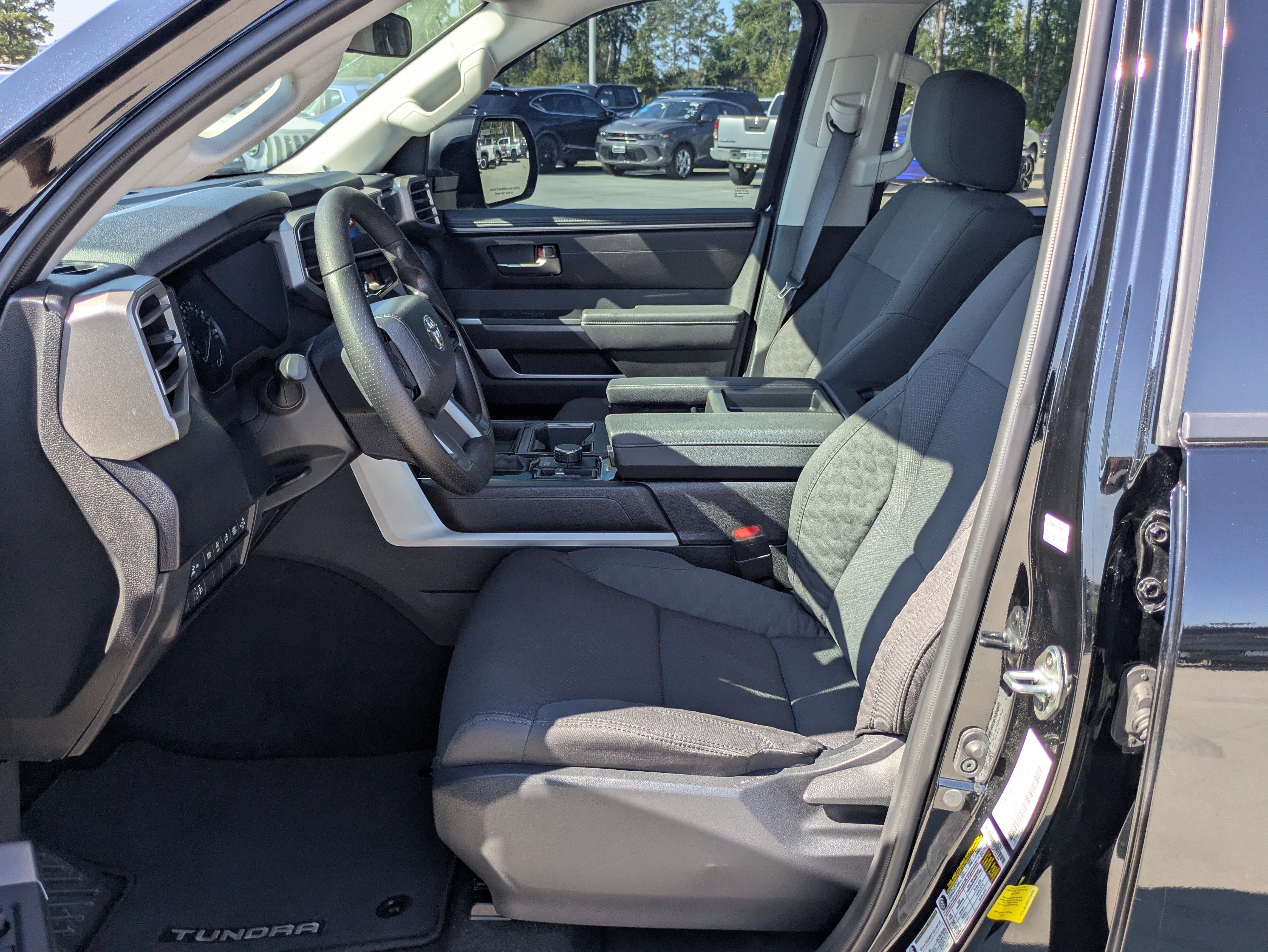 Used 2023 Toyota Tundra SR5 w/ SR5 Convenience Package AWD/4WD image 11