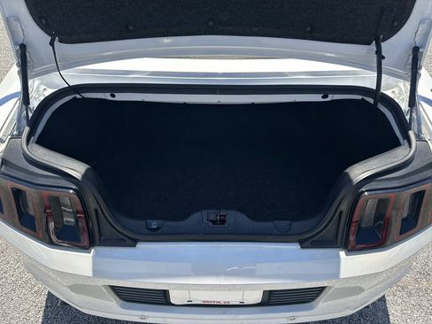 Used 2014 Ford Mustang GT Premium image 17