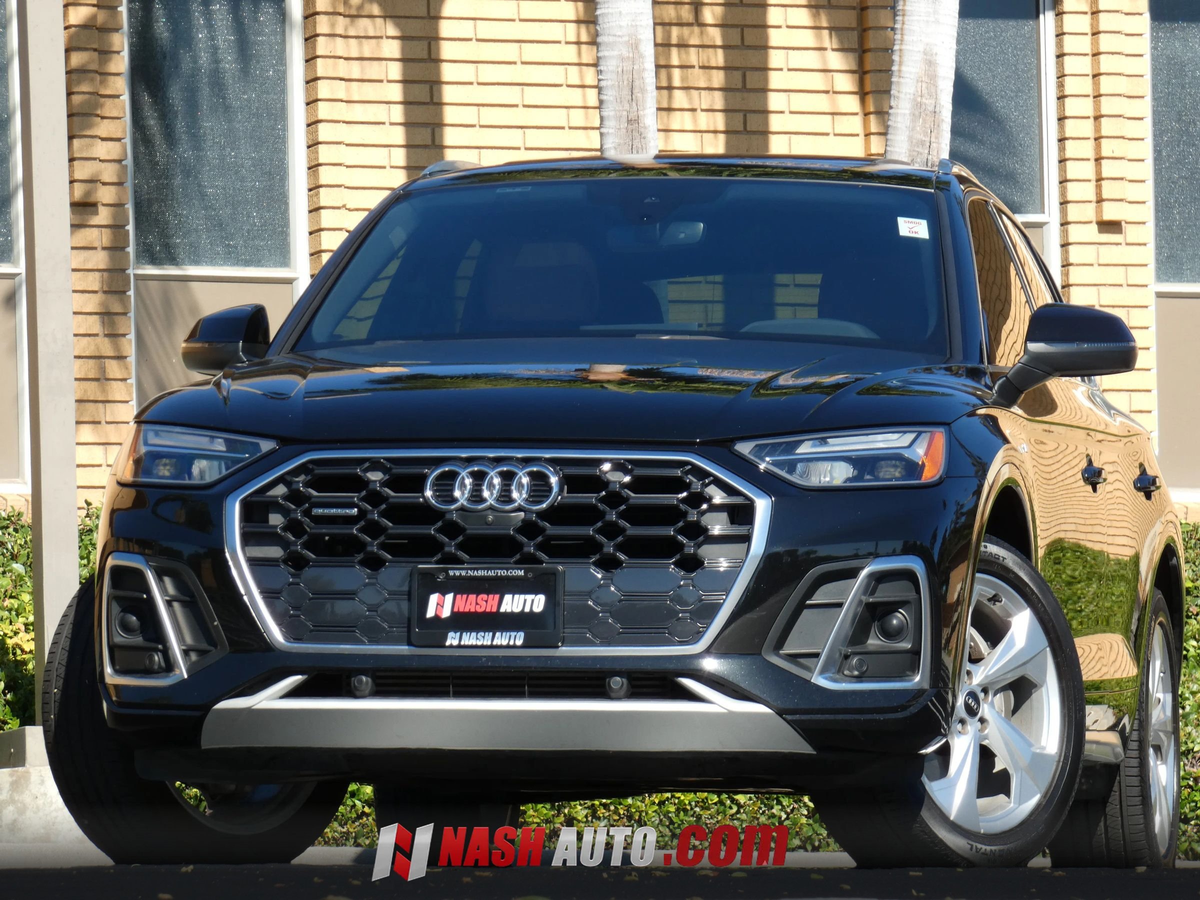 Used 2022 Audi Q5 2.0T Premium Plus w/ Premium Plus Package AWD/4WD image 2