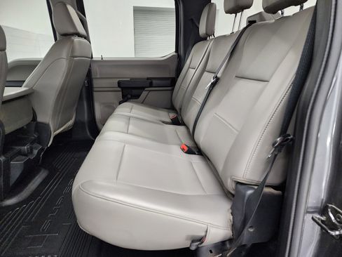 Used 2022 Ford F250 XL w/ STX Appearance Package image 9