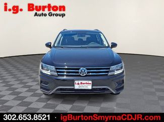 Used 2020 Volkswagen Tiguan SE w/ Panoramic Sunroof Package AWD/4WD video 2