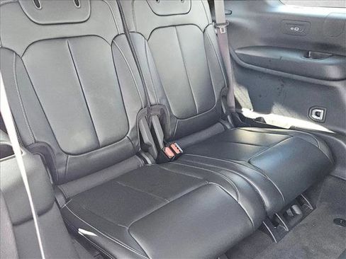 Used 2022 Jeep Grand Cherokee L Limited w/ Trailer Tow Group (B) image 21