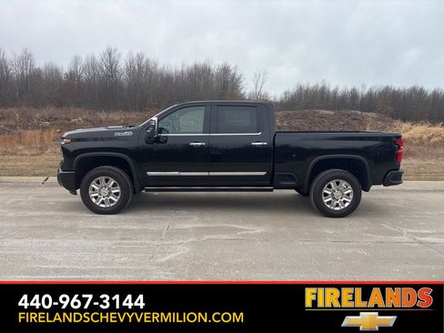 New 2025 Chevrolet Silverado 2500 High Country w/ Technology Package image 6