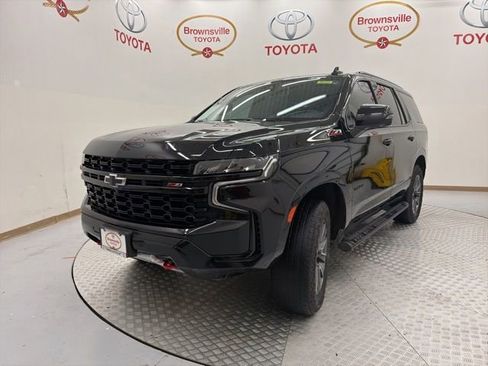 Used 2023 Chevrolet Tahoe Z71 w/ Luxury Package AWD/4WD image 2