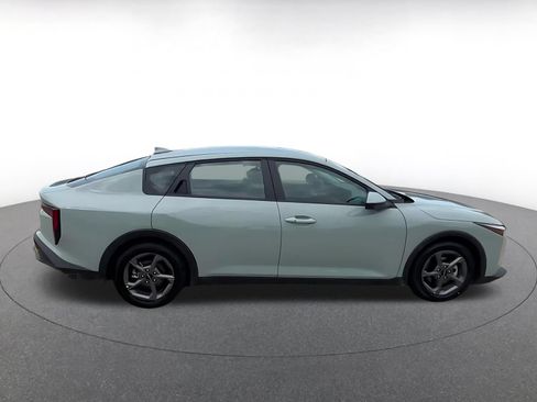 Used 2025 Kia K4 FWD image 16