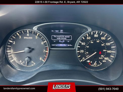 Used 2017 Nissan Pathfinder Platinum w/ Midnight Edition Package AWD/4WD image 26