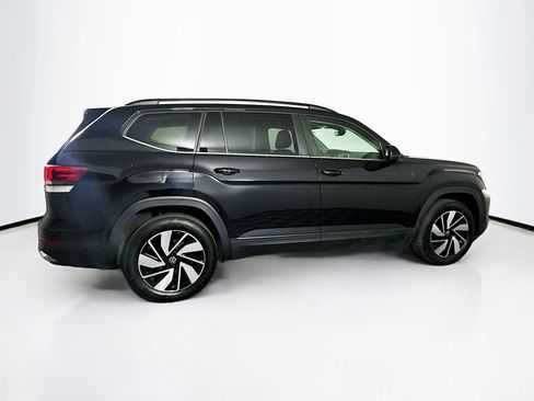 Used 2025 Volkswagen Atlas SE image 10