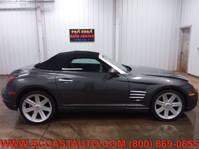 Used 2005 Chrysler Crossfire Limited RWD image 5