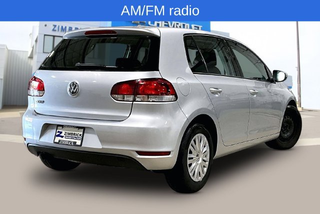 Used 2011 Volkswagen Golf 4-Door FWD image 8
