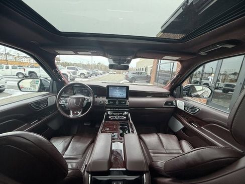 Used 2021 Lincoln Navigator L Black Label w/ Cargo Convenience Package image 19