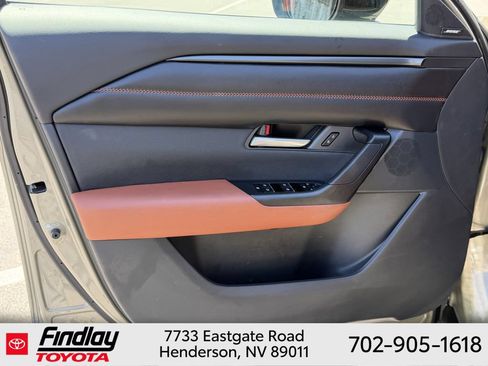 Used 2025 MAZDA CX-50 Meridian Edition w/ Apex Package AWD/4WD image 20