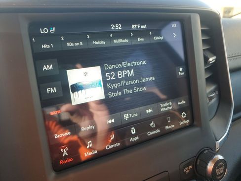 Used 2021 RAM 1500 Laramie image 21